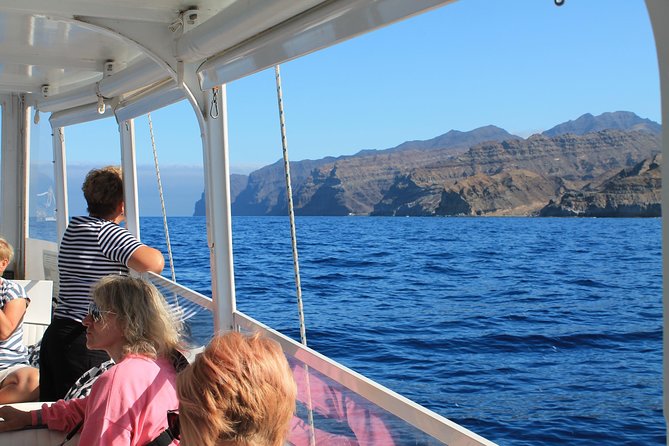 3h Boat Trip + Snorkeling in Puerto de Mogan - Who should book this Puerto de Mogán boat trip?
