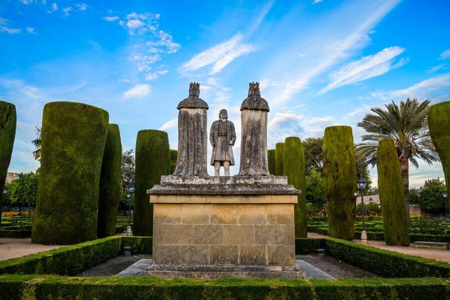 Alcazar of Cordoba Entry Ticket and Guided Tour - Entering through the royal palace rooms