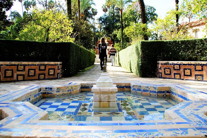Alcazar of Seville Exclusive Group, max. 9 travelers - Is $67.72 good value?