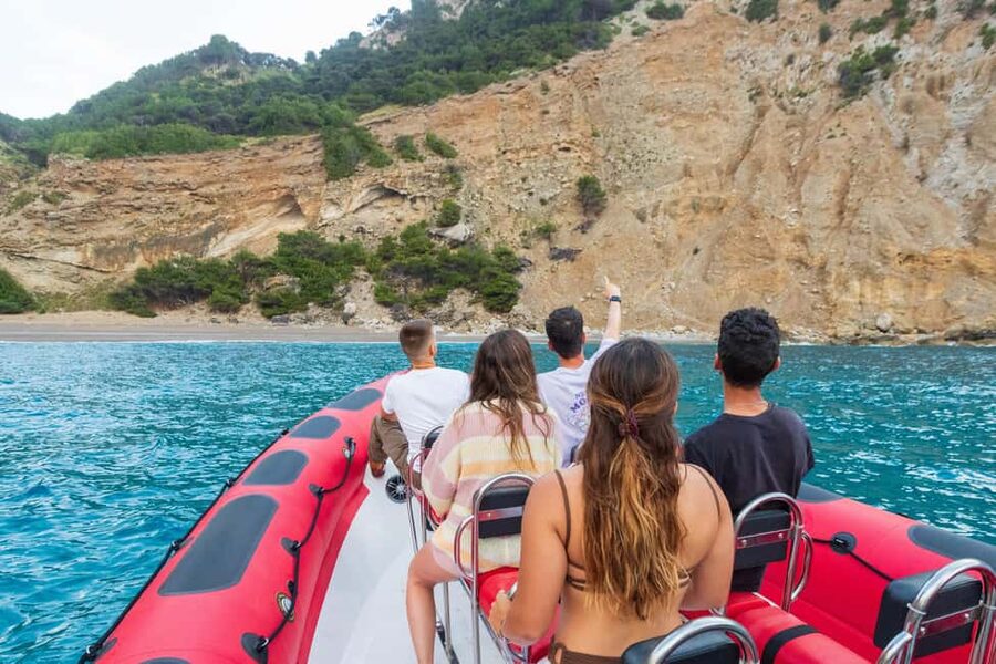 Alcudia: 2-Hour Sightseeing Speedboat Tour with Snorkeling - The 40-minute swim at Cala En Gossalba
