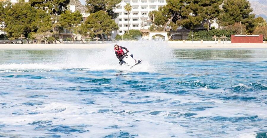 Alcudia: 30-Minute Jet Ski Adventure for Beginners & Photos - Alcudia Beach From A New Angle