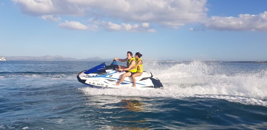 Alcudia: 30-Minute Jet Ski Adventure for Beginners & Photos - Photos, Phones, And The €20 Choice