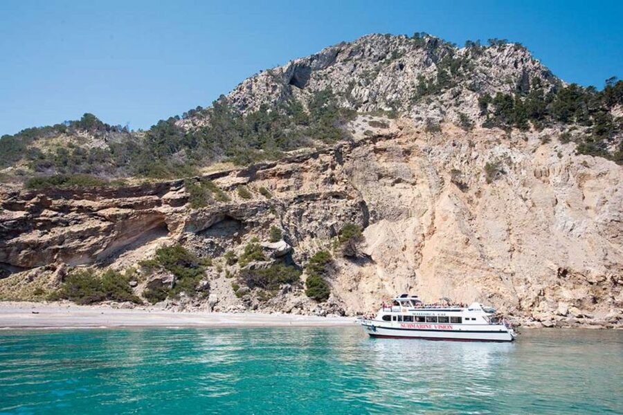 Alcudia: Boat Trip to Coll Baix - The first 40 minutes: pickups and Alcúdia Bay views