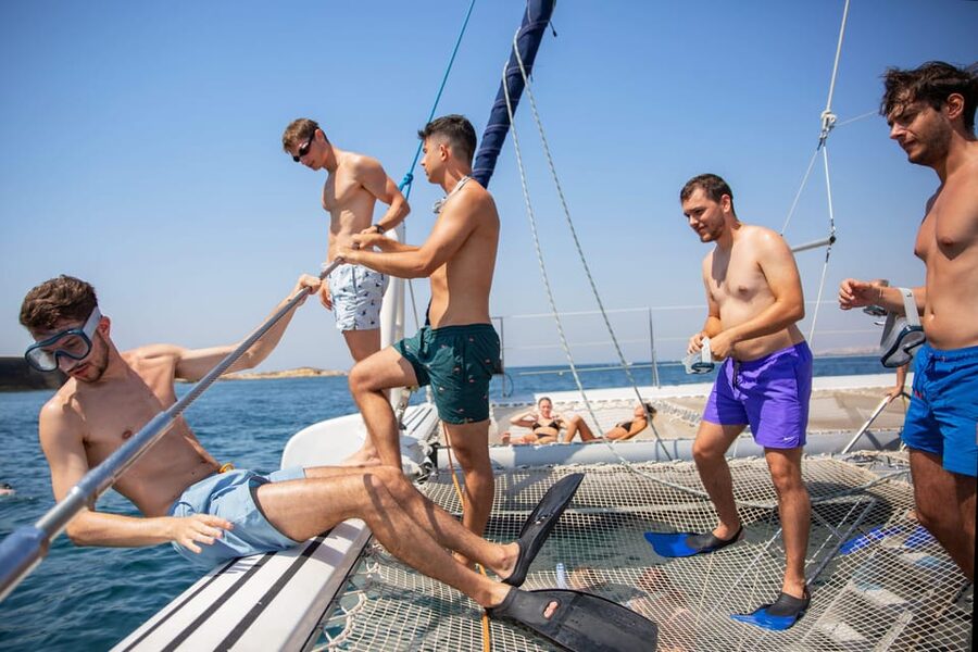 Alicante: 6-Hour Catamaran Cruise to Tabarca Island - The sea crossing and what the ride feels like