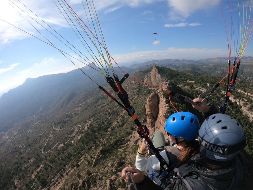 Alicante and Santa Pola: Tandem Paragliding Flight - Photos, transport, and the real cost