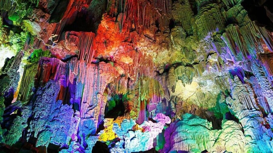 Alicante: Canelobre Caves & Busot Tour including transfer - Why the cave’s Civil War connection matters
