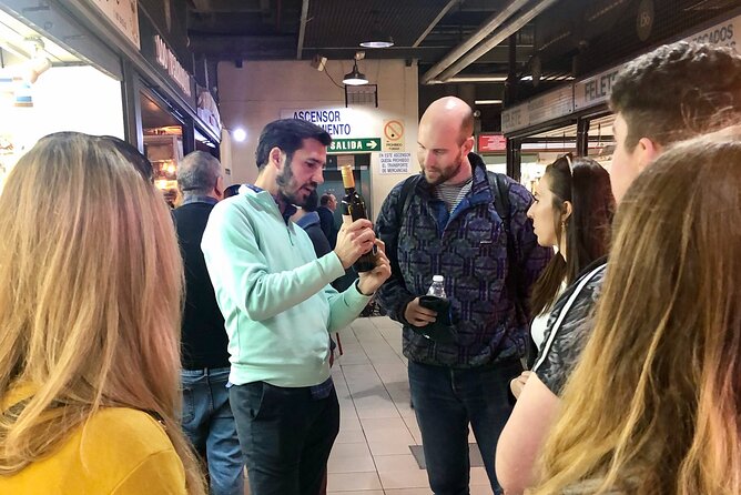 Alicante Food and Tapas Tour with a Local Guide - The pace, comfort, and group size