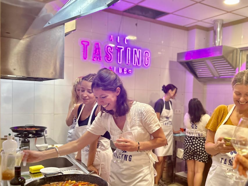 Alicante Paella Cooking Class, Tapas, Drinks and Market - Key points to know before booking