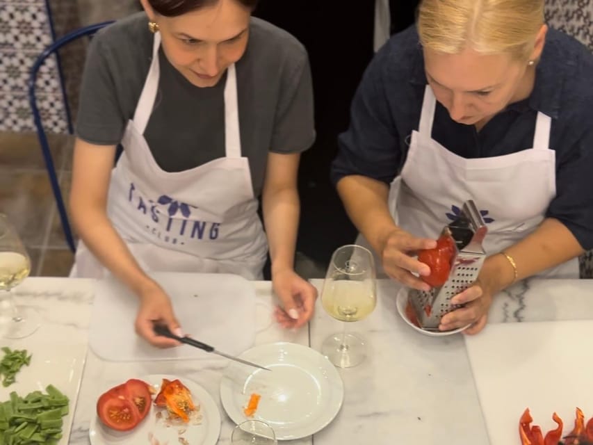 Alicante Paella Cooking Class, Tapas, Drinks and Market - Learning Alicante rice, not just generic paella