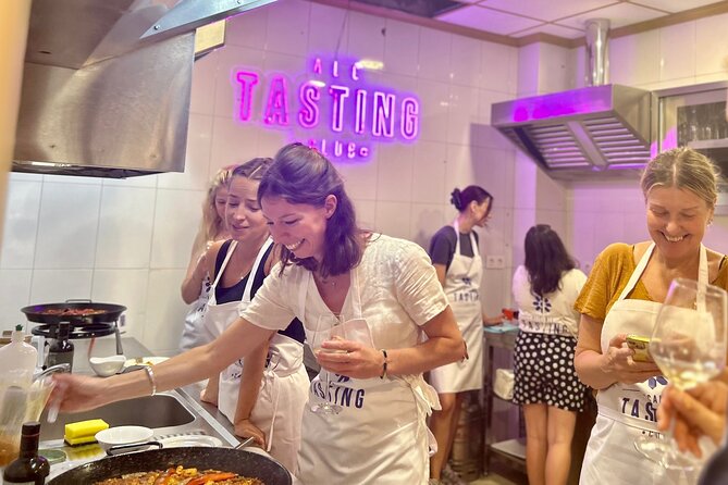Alicante Paella Cooking Class, Tapas, Drinks and Marketplace - Key Points Before You Book