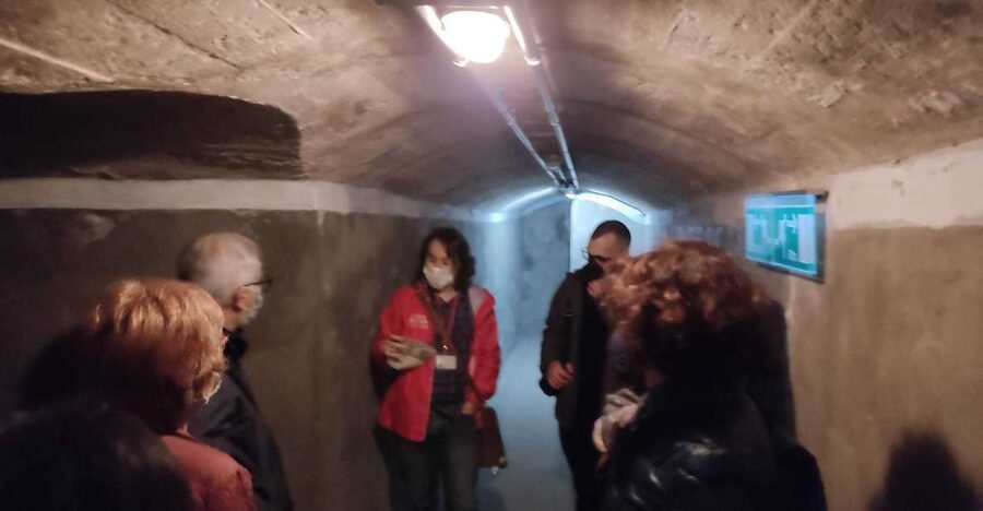 Almeria: Spanish Civil War Shelters Ticket and Official Tour - Walking one kilometer below the Paseo de Almeria