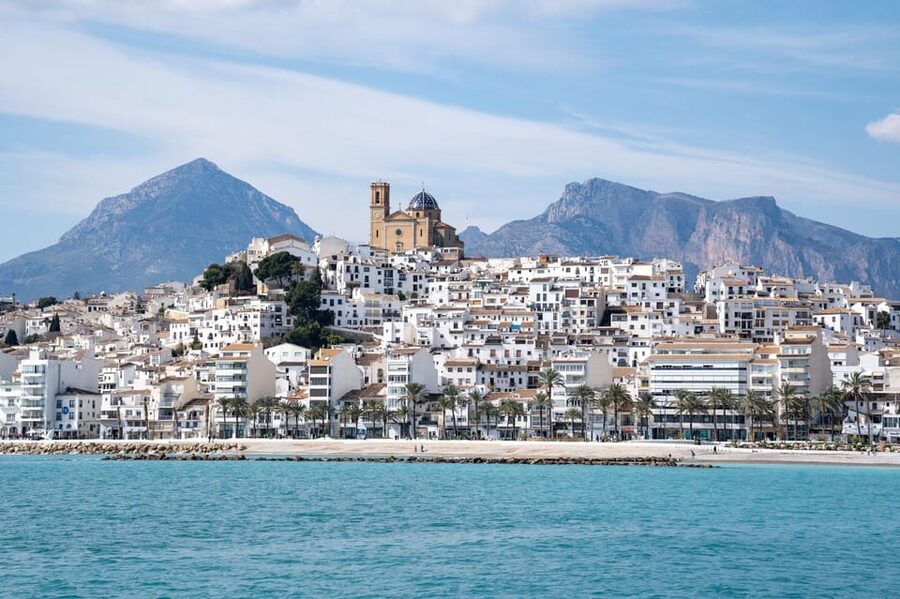 Altea: Catamaran Tour with Sunset Option - What the catamaran experience feels like
