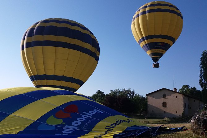 Balloon Ride over Catalonia with optional Pick-up from Barcelona - Cava, snacks, and your first-flight certificate