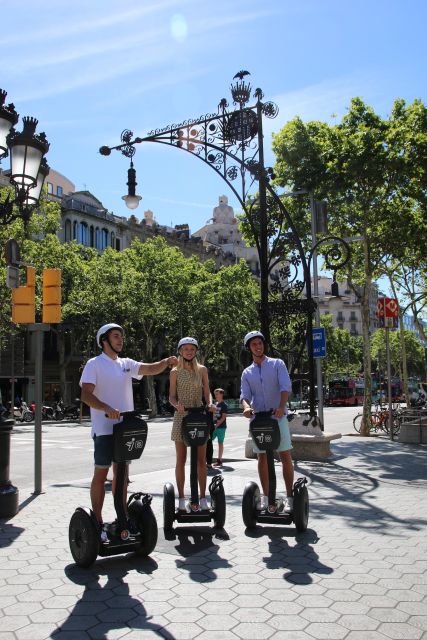 Barcelona: 2.5-Hour Gaudí Segway Tour - Three neighboring Modernist signatures