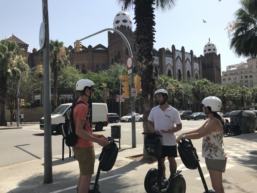 Barcelona: 2.5-Hour Gaudí Segway Tour - Passeig de Gràcia and Gaudí’s stonework
