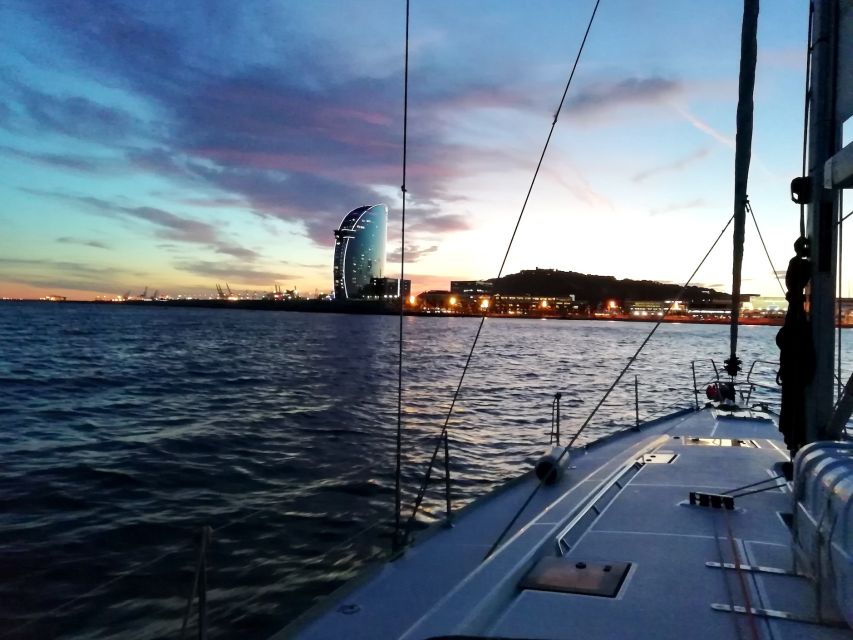 Barcelona: 2-Hour Sailboat Tour with Snacks and Drinks - Who gets the most from the Amaris sailing