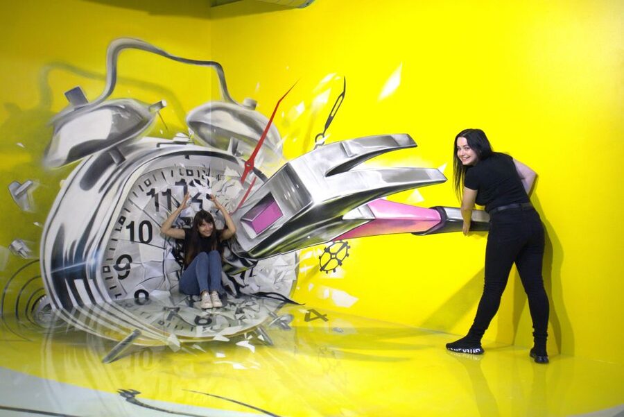 Barcelona – Big Fun Museum & Museum of Illusions Experience - Maintenance, crowds, and the small frustrations