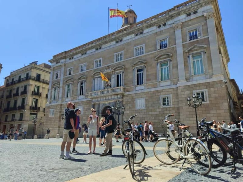 Barcelona: Bike or eBike Tour, Top Sights & Local Insights - El Born and the old lanes of the Gothic Quarter