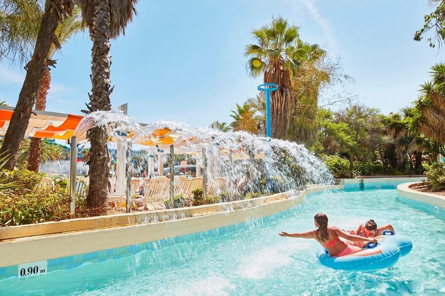 Barcelona: Caribe Aquatic Park Full-Day Ticket with Transfer - Who will enjoy this day most?