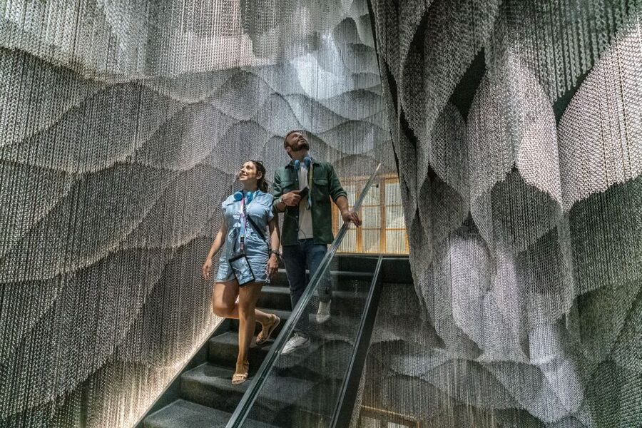 Barcelona: Casa Batlló Be The First Entry Ticket - Kengo Kuma’s floating marble staircase