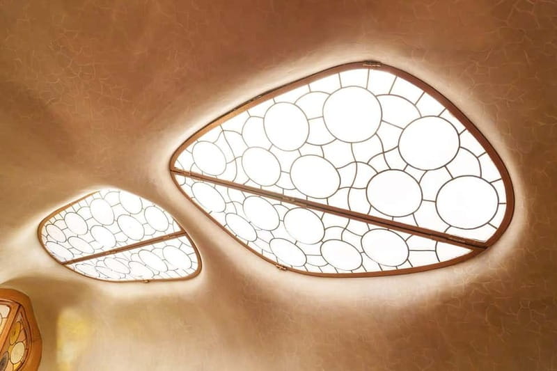 Barcelona: Casa Batlló Tour and Optional White Rabbit Museum - Who Should Book This Casa Batlló Visit?