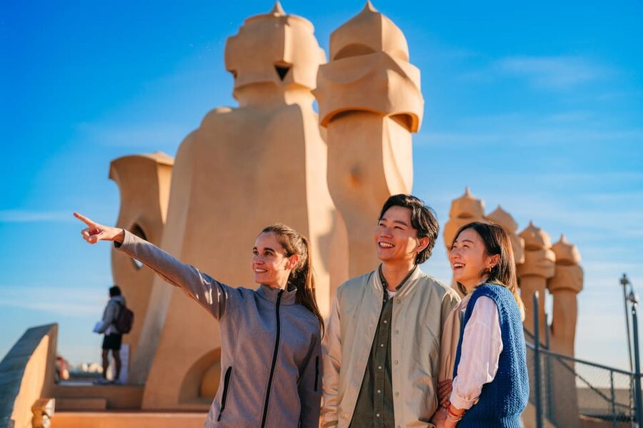 Barcelona: Casa Milà Early-Morning Access Guided Tour - The Flower and Butterfly Courtyards