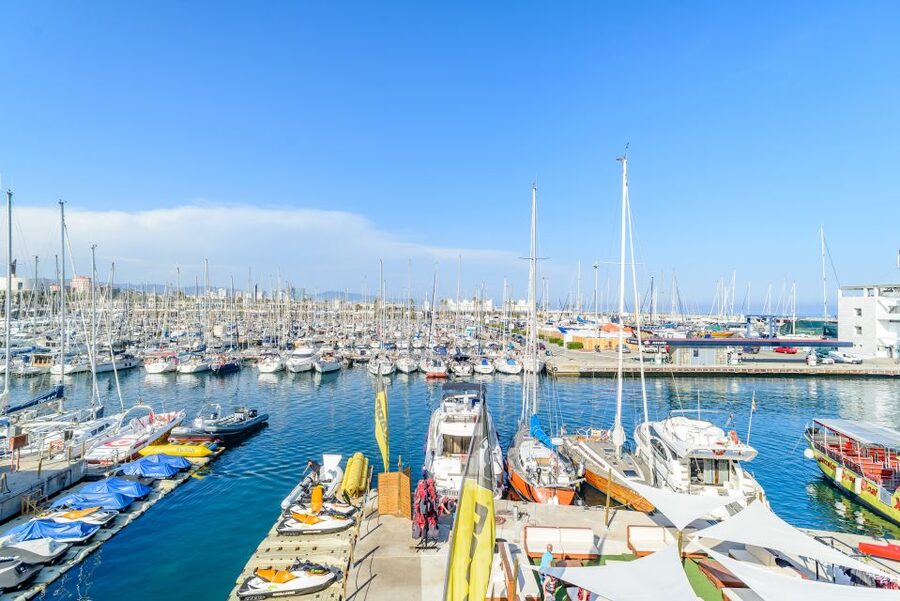 Barcelona: City and Seafront Guided Segway Tour - Key Points at a Glance