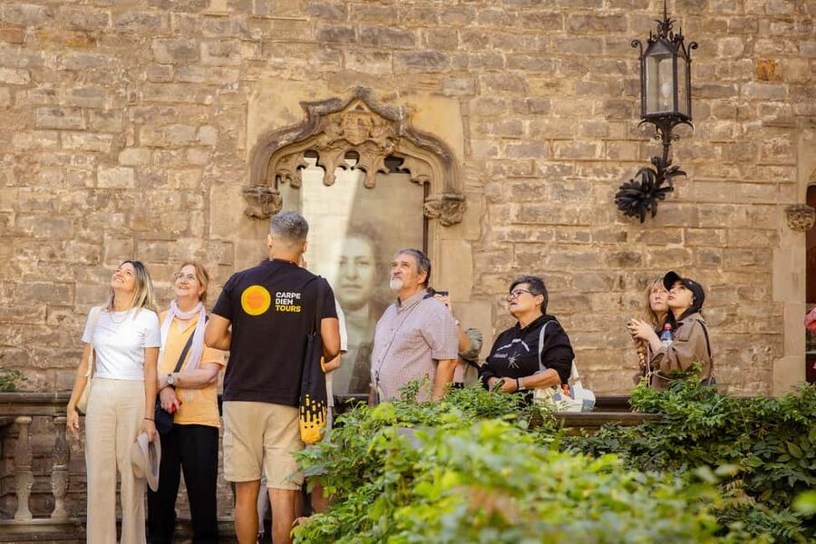 Barcelona: City Walking Tour with Local Guide - The best reasons to book this Barcelona walk