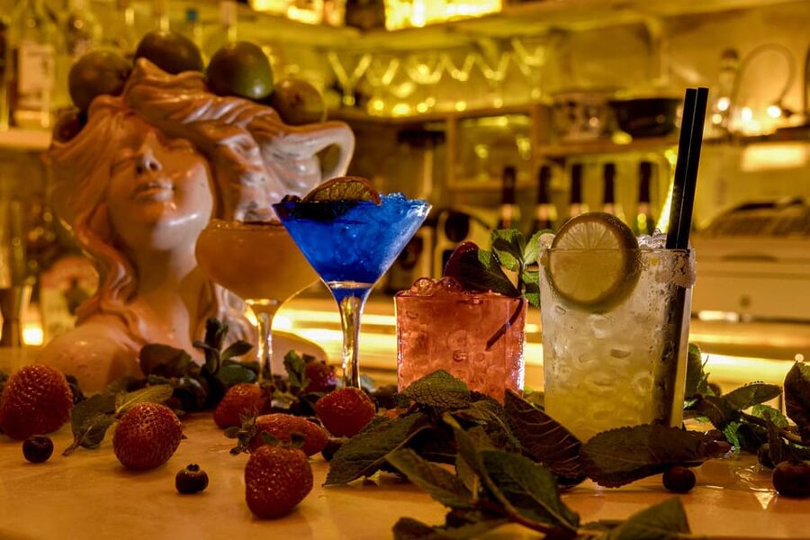Barcelona: Cocktail Making Class with Tapas - Tapas and the Charcuterie Board