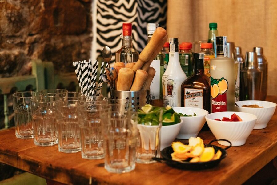 Barcelona: Cocktail Master Class by Mixologist with Tapas - The host can make or break the evening