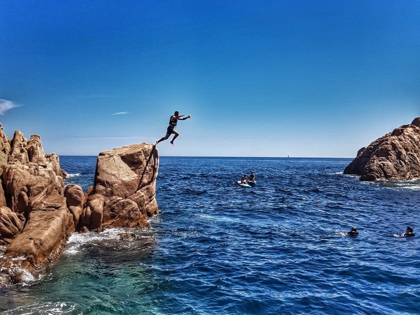 Barcelona: Costa Brava Hiking, Sea Kayaking & Lagoon Dipping - Walking the El Camino de Ronda near Sant Feliu de Guíxols