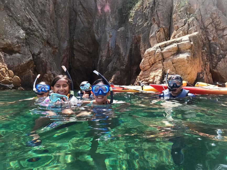 Barcelona: Costa Brava Kayak and Snorkel Tour with Lunch - What I would pack and how I would plan the day