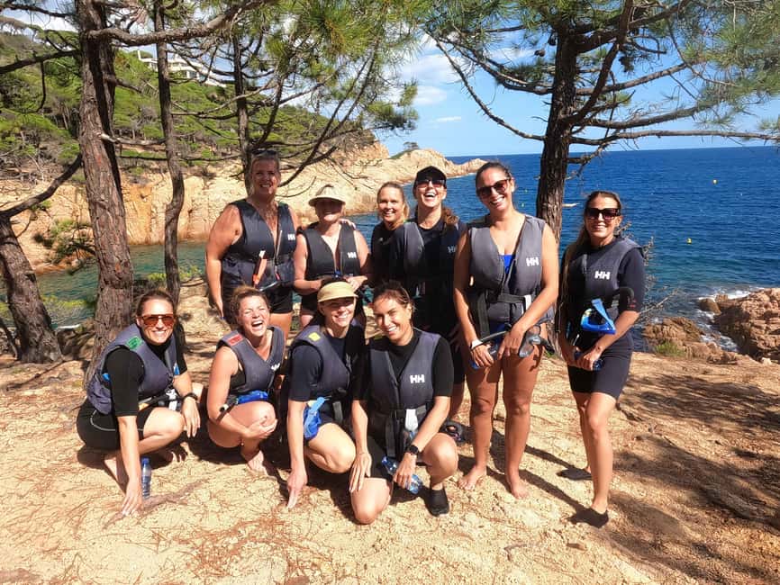 Barcelona: Costa Brava Kayak and Snorkel Tour with Lunch - Locked storage and changing rooms