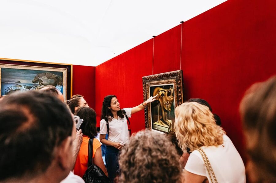 Barcelona: Dali Museum, House and Cadaques Guided Tour - Port Lligat and Dalí’s private rooms