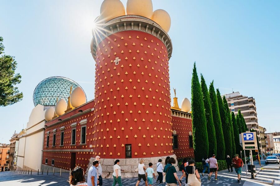 Barcelona: Dali Museum, House and Cadaques Guided Tour - Is $128 a fair price?