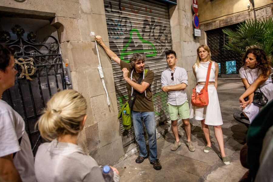 Barcelona: Dark History Night Walking Tour - Is $24 a fair price?