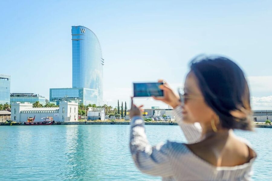 Barcelona: E-Bike Tour with Montjuic Cable Car & Boat Ride - Key points before you book