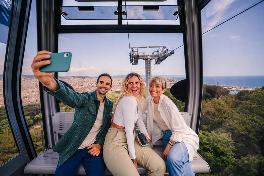 Barcelona: E-Bike Tour with Montjuic Cable Car & Boat Ride - Starting in El Raval and along Paral·lel Avenue