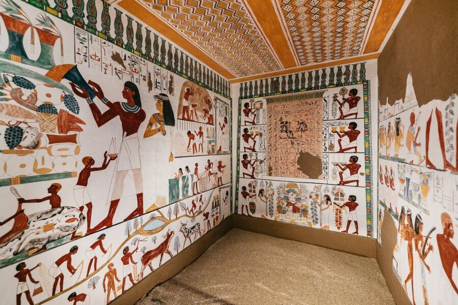 Barcelona Egyptian Museum Tickets - Meeting Mummies, Sarcophagi, and Amulets