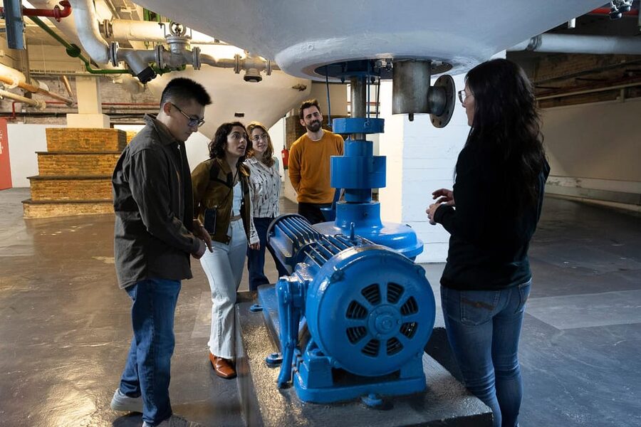Barcelona: Estrella Damm Old Brewery Tour with Tasting - The tasting: five beers and a simple way to compare them