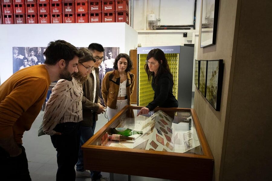 Barcelona: Estrella Damm Old Brewery Tour with Tasting - Snacks, portion sizes, and the value of the experience