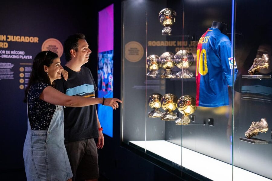 Barcelona: FC Barcelona Museum Total Experience Pass - Three shots at the Robokeeper