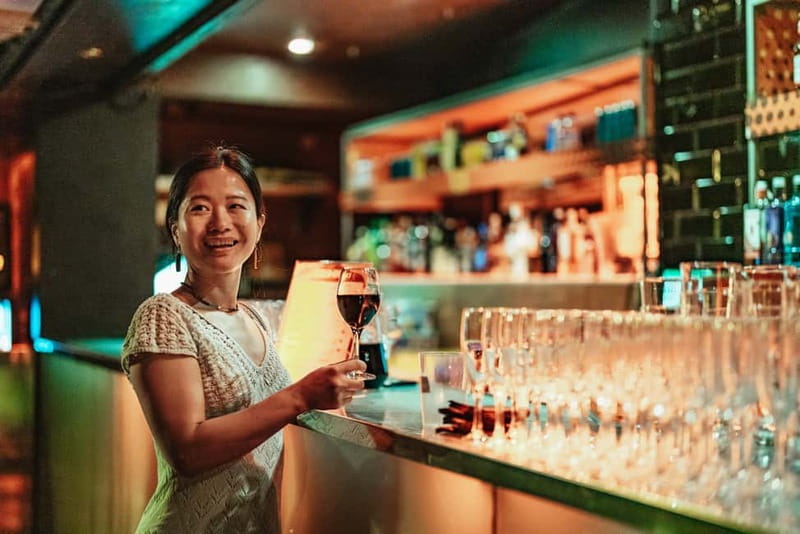 Barcelona: Flamenco Show at the Theater - Seating, drinks, photos, and family appeal