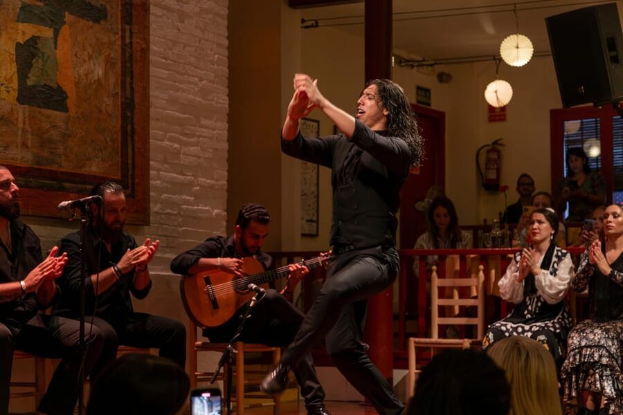 Barcelona: Flamenco Show with Dinner at Tablao de Carmen - Why Tablao de Carmen makes sense for a Barcelona evening