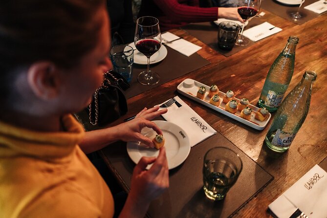 Barcelona: Guided Food Walking Tour with Tapas and Wine - A Classic Bodega Near the Port