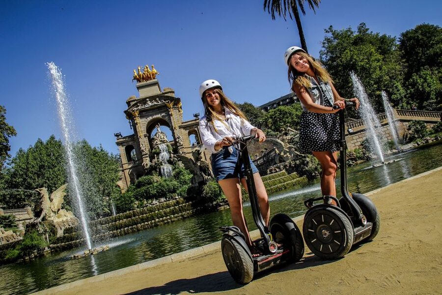 Barcelona: Guided Segway Tour - Starting near the old city and Barcelona beach