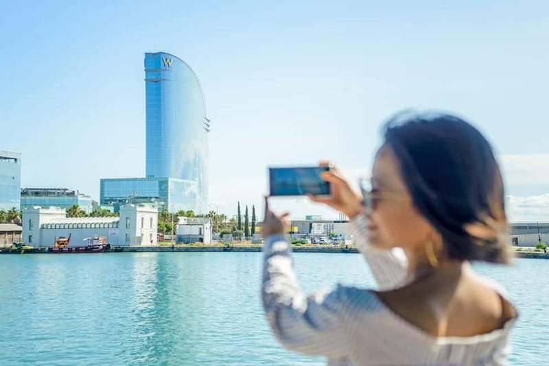 Barcelona: Helicopter Flight, Boat Ride, and Walking Tour - From Plaça Catalunya into the Gothic Quarter