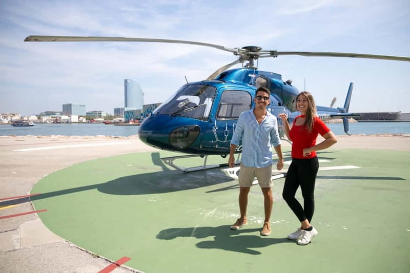 Barcelona: Helicopter Flight over Barcelona's Coastline - What the small group adds