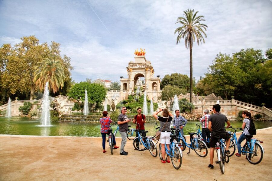 Barcelona Historical 3-Hour Bike Tour - Why a bicycle works so well in Barcelona