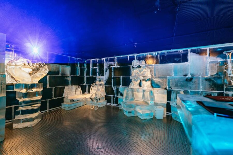 Barcelona: Icebar experience, located at the beach !! - Useful Timing and Booking Advice